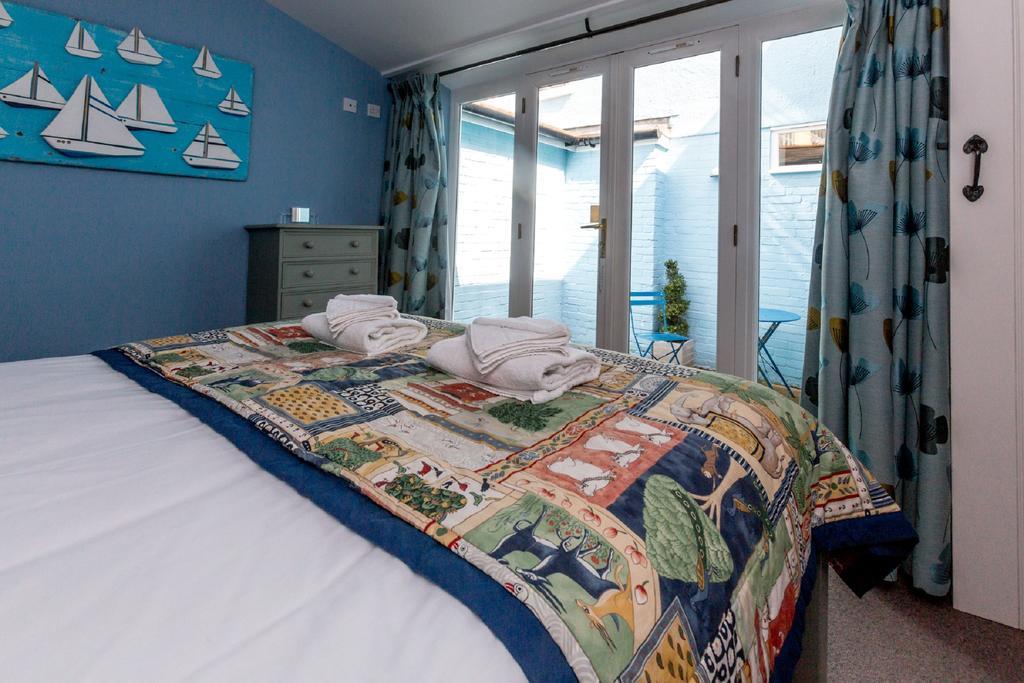 Waterfront Cottage Aldeburgh Exteriör bild